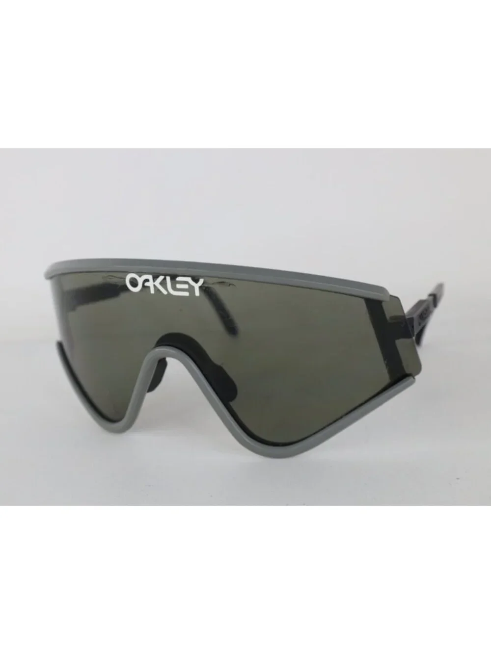 Vintage 80s Original Oakley Eyeshades Sunglasses Glasses Gray Black Tinted